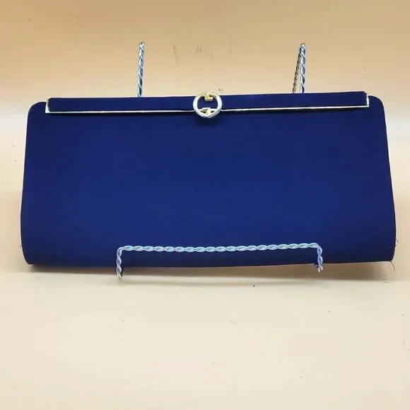 Authentic Gucci Canvas Clutch - Picture 1 of 11